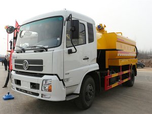 東風天錦HYS5162GQXE5清洗吸污車(chē)