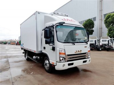 國(guó)六 江淮帥鈴Q6藍牌冷藏車(chē)